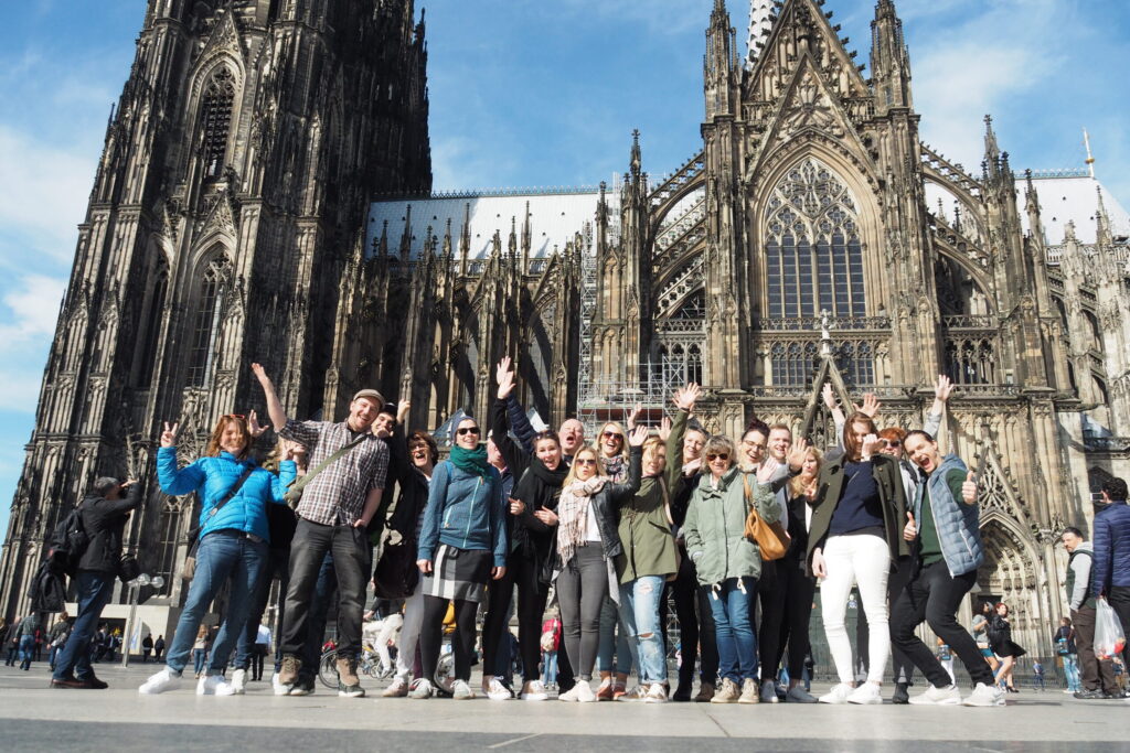 Free Tours frente a la Catedral de Colonia