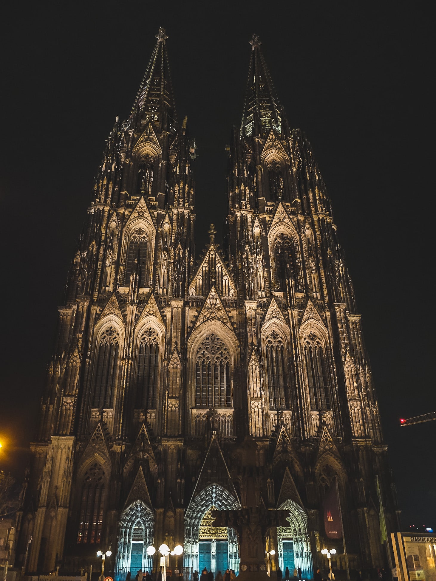 cologne ghost tour